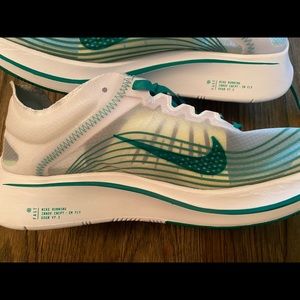 NIKE ZOOM FLY SP!!!